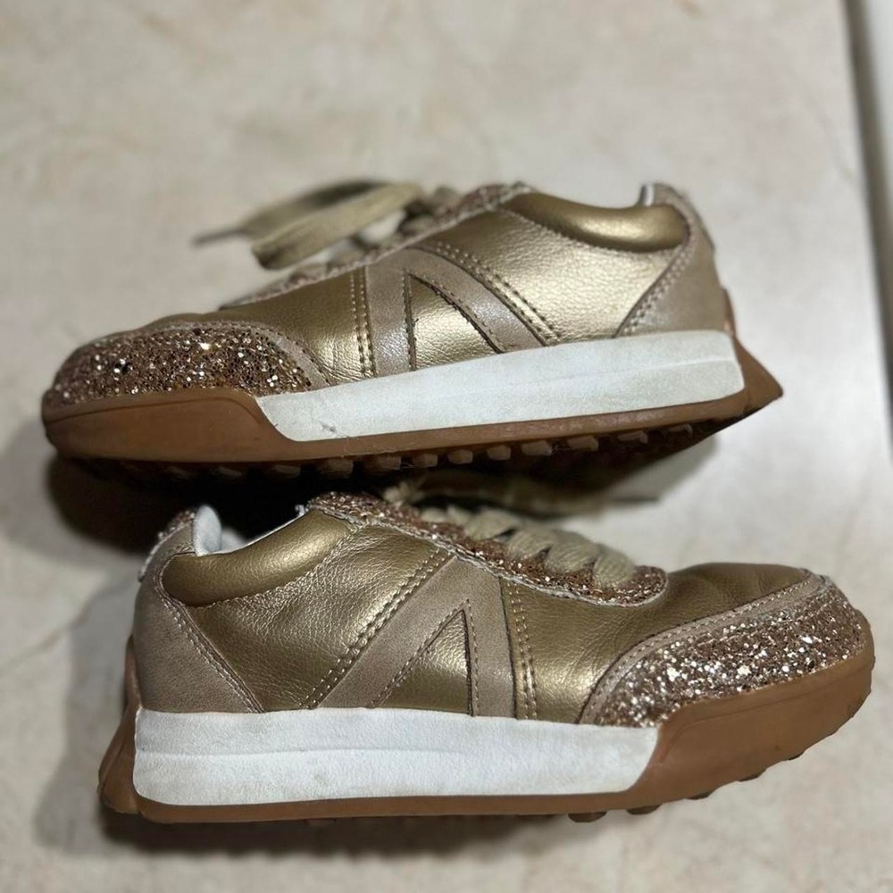 Gold glitter MIA GIRLS SZ 1 sneakers
